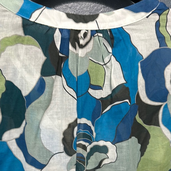 Blue and White Wrap Blouse with Tie Front and Mandarin Collar - Picture 7 of 8